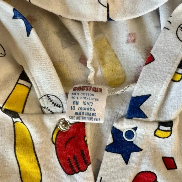 Lot of 5 Adorable Baby Boy Outfits of varied sizes - Picture 13 of 13